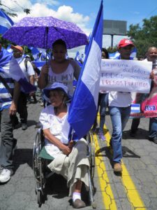 Marcha contra la dictadura de los Ortega-Murillo en Managua. Abigail Hernández/ Galería News ©.