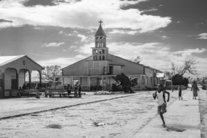 Wawa Bar, Caribe Norte de Nicaragua. 26/02/2021. Tres meses despues que los huracanes Eta e Iota azotaron con fuerza esta comunidad de Wawa Bar en el caribe norte, sus pobladores intentan su reconstruccion en medio del castigo y el olvido de los gobiernos de turno en el pais. La poblacion del caribe norte en su gran mayoría es de origen Miskito. Oscar Navarrete/ Galería News ©.