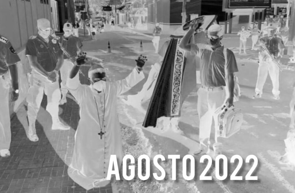 ¡De rodillas solo ante Dios!