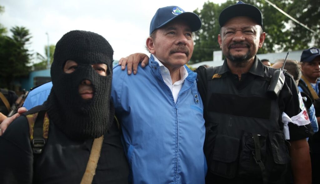 Nicaragua: Daniel Ortega y Policía